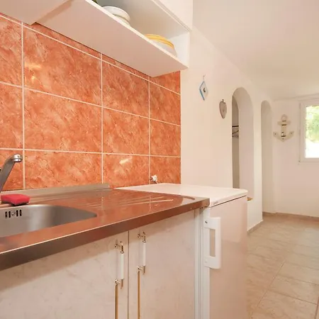 Apartment Katina